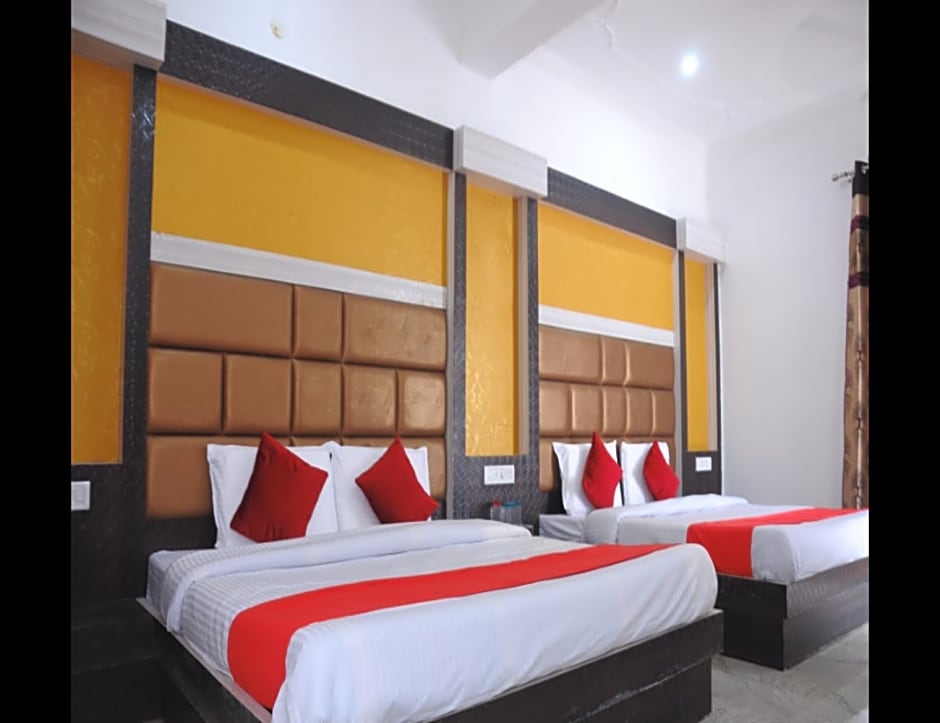 Hotel Lords Paradise