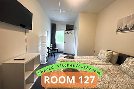 Rentalux Hostel - Room 127 Familyroom