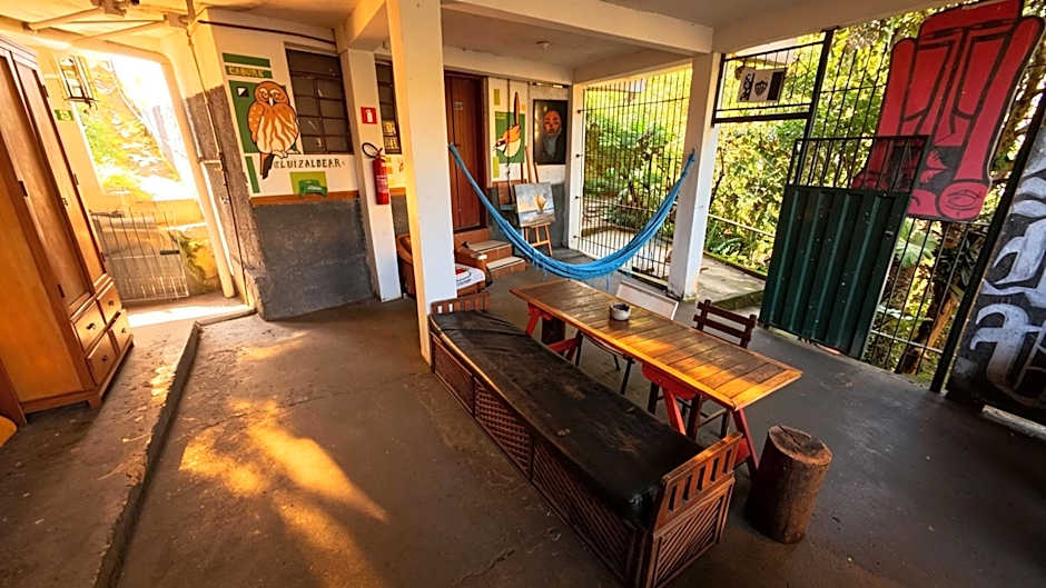 Nuh Hostel