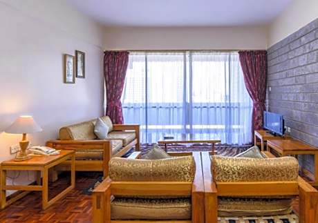 One Bedroom Standard Apartment with Balcony And Kitchen