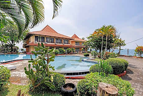 RedDoorz Plus near Tugu Mercusuar Anyer