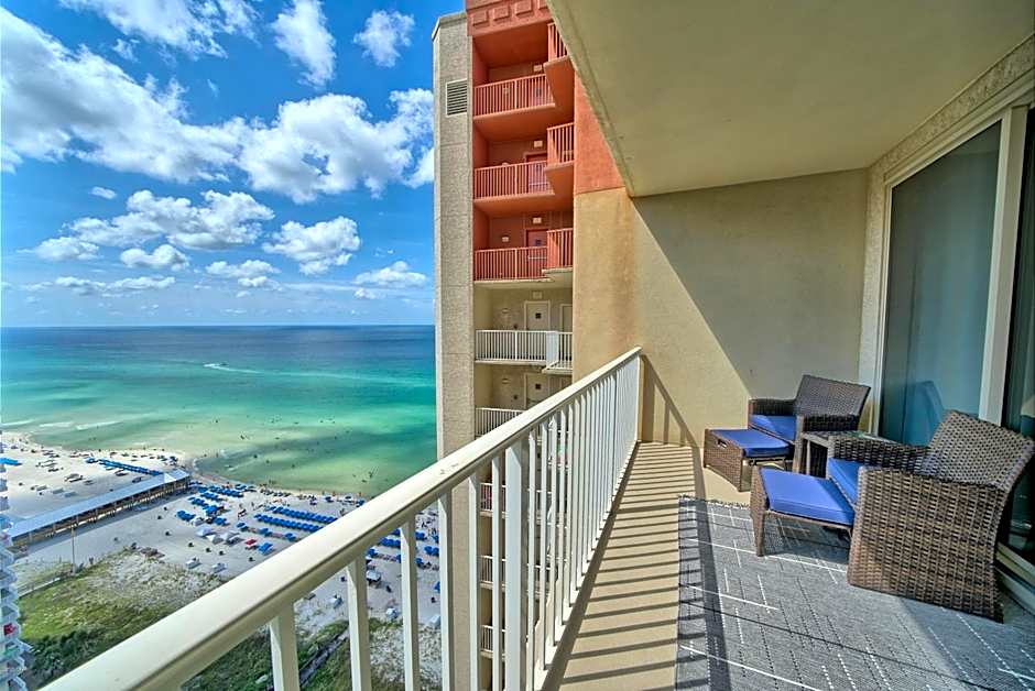 Deluxe Beachfront Studio, Shores of Panama, Oceanviews and Updated