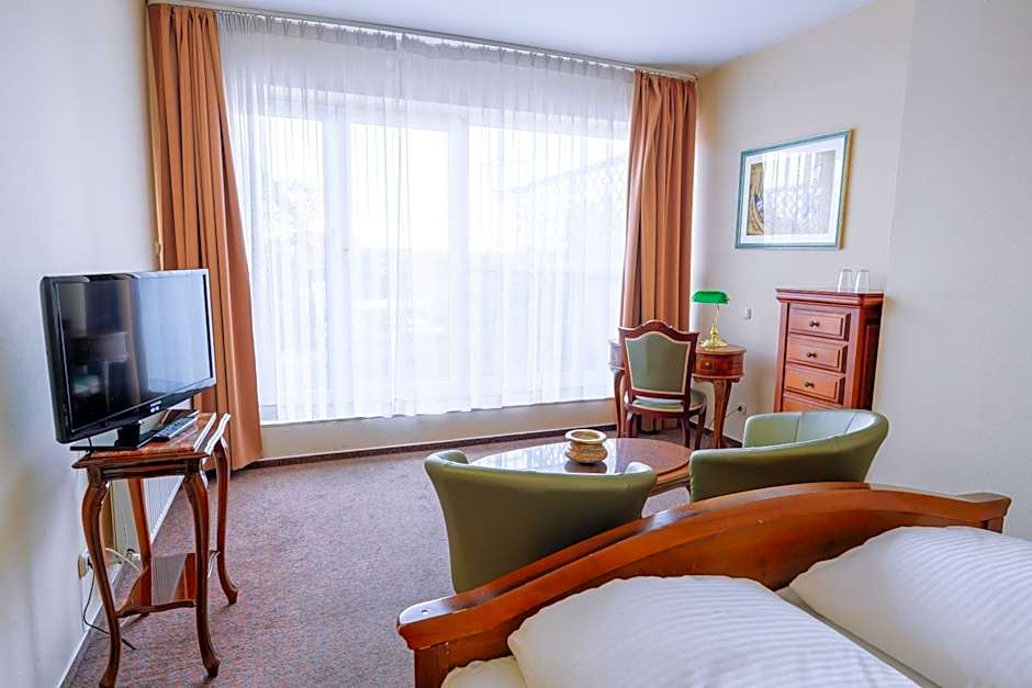 Photo 1 of 6 of Junior Suite, Terrace