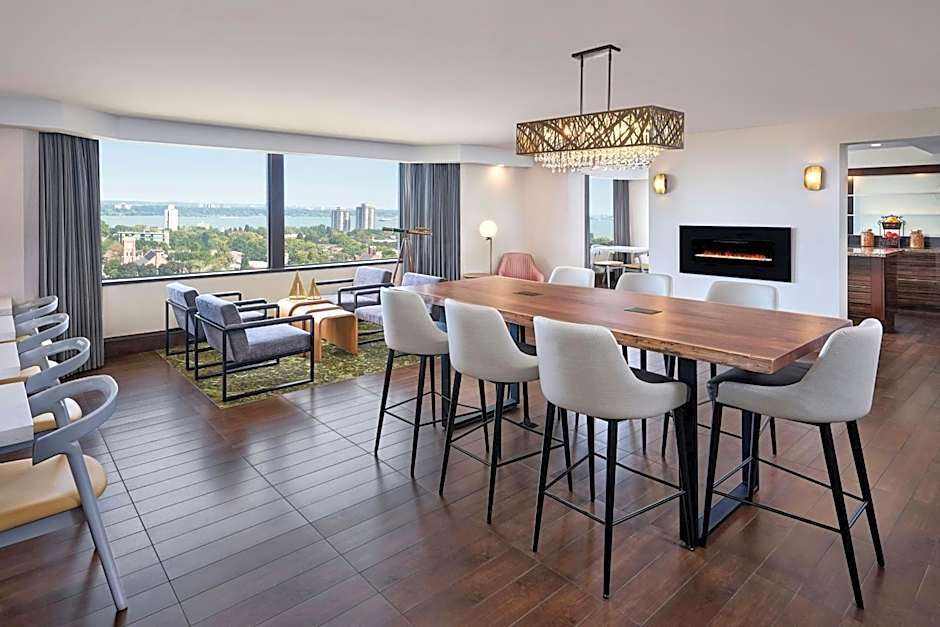 Sheraton Hamilton Hotel