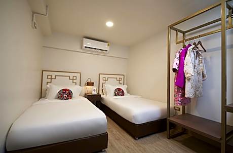 Standard Twin Room - Non-Smoking