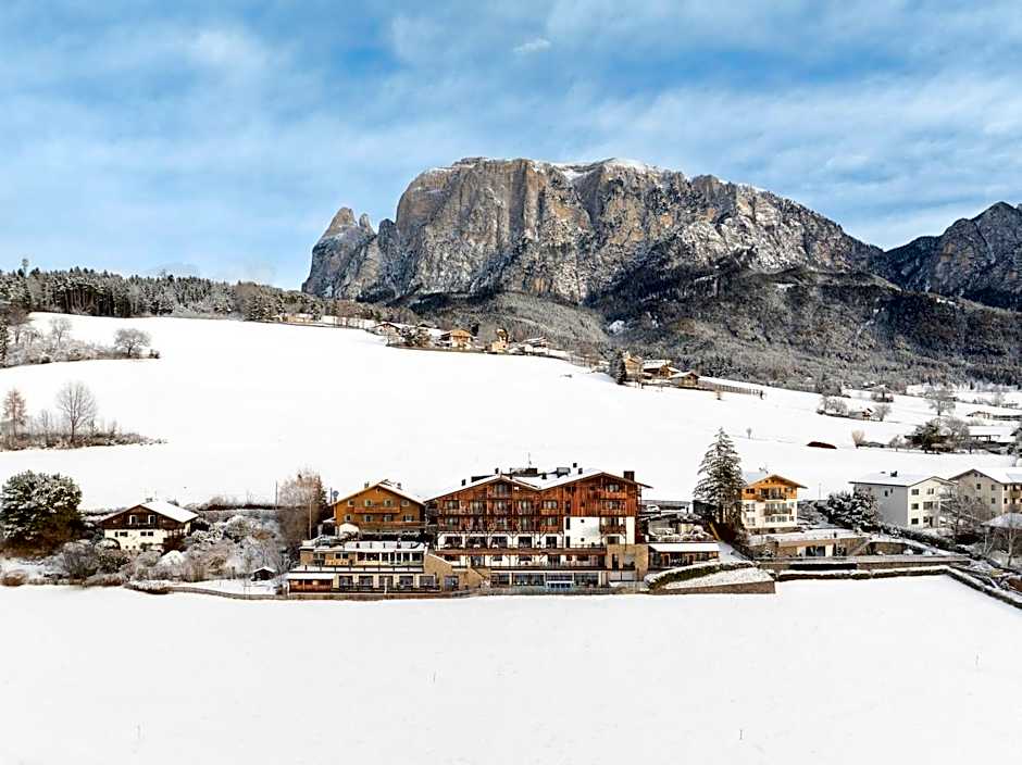 Hotel Emmy - five elements