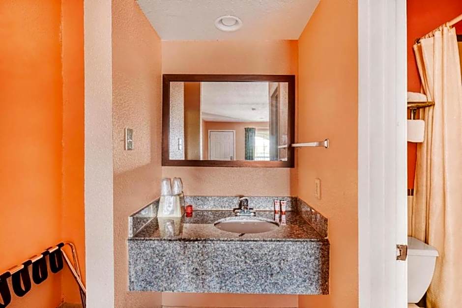OYO Hotel Channelview I-10