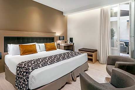 Premium Double Room with Terrace and Private Pool