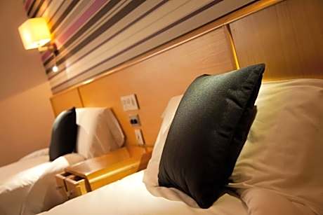 Double Room with two Extra Beds