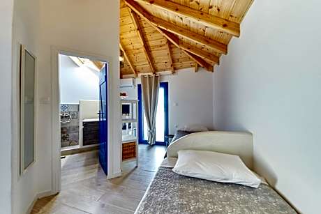 Small Twin Room