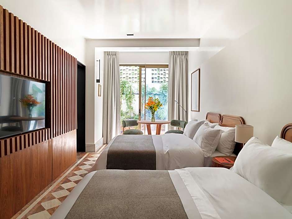 Hotel Dama