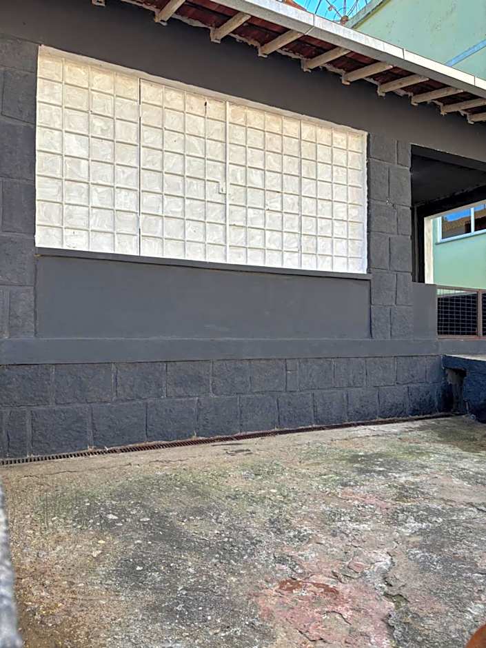 Pousada Marduk excelente localização suites simples Dispensamos hóspedes exigentes