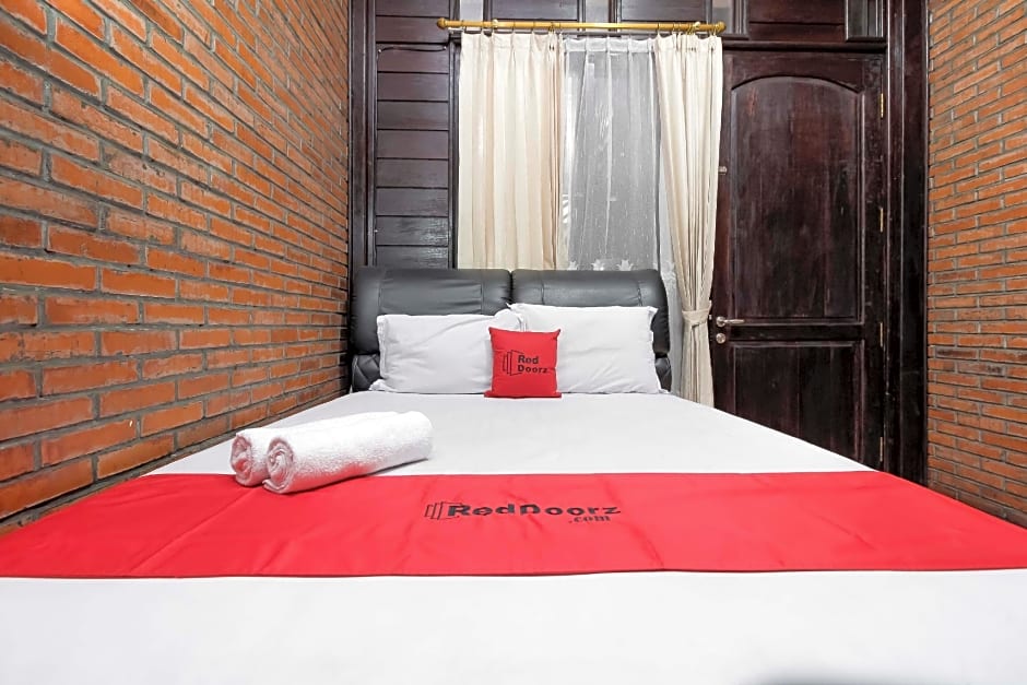 RedDoorz @ Cilandak Timur