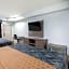 Super 8 by Wyndham Humble/Houston