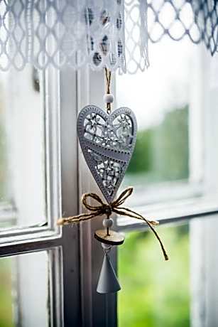 Double or Twin Room with Mountain View