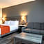 Amsterdam Inn & Suites, an Ascend Collection Hotel