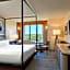 Merriweather Lakehouse Hotel, Autograph Collection