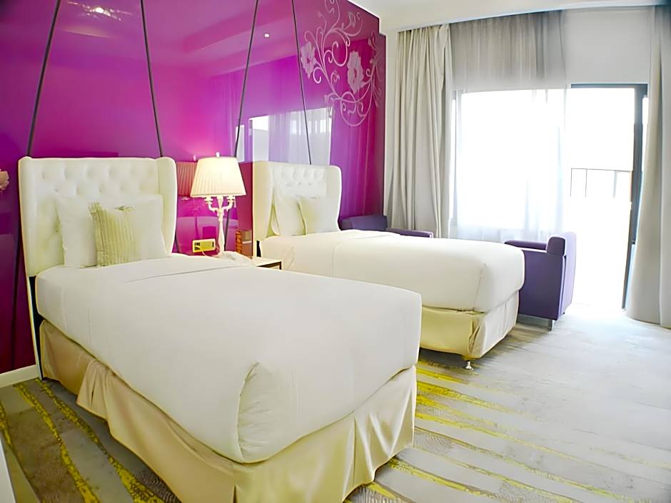 Sutan Raja Hotel And Convention Centre