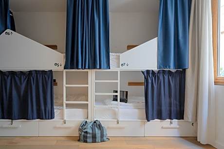 Bunk Bed in 8-Bed Dormitory Room