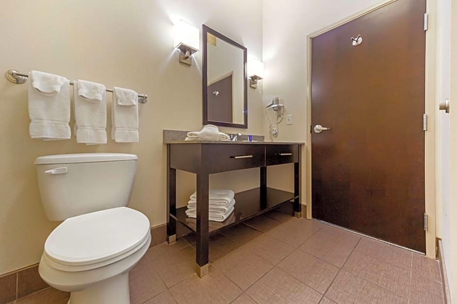 Sleep Inn & Suites Bismarck I-94