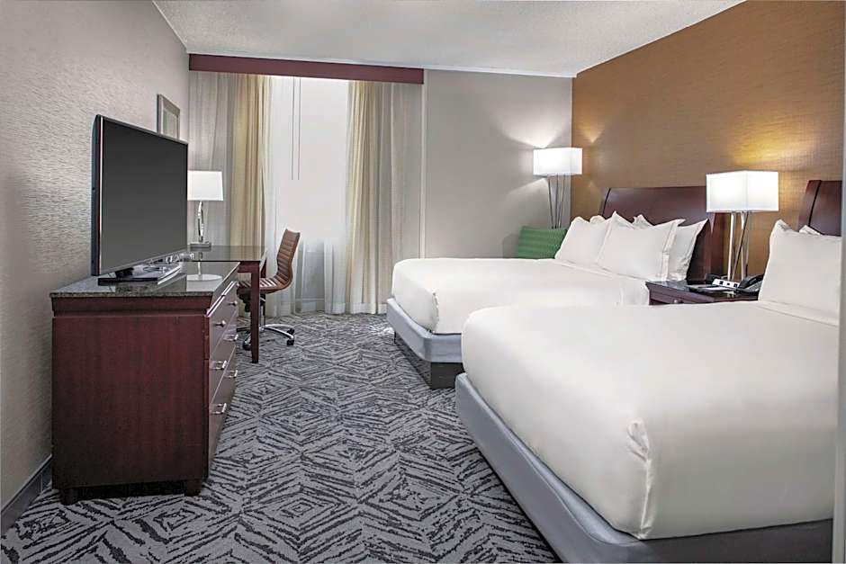 DoubleTree By Hilton Omaha Downtown