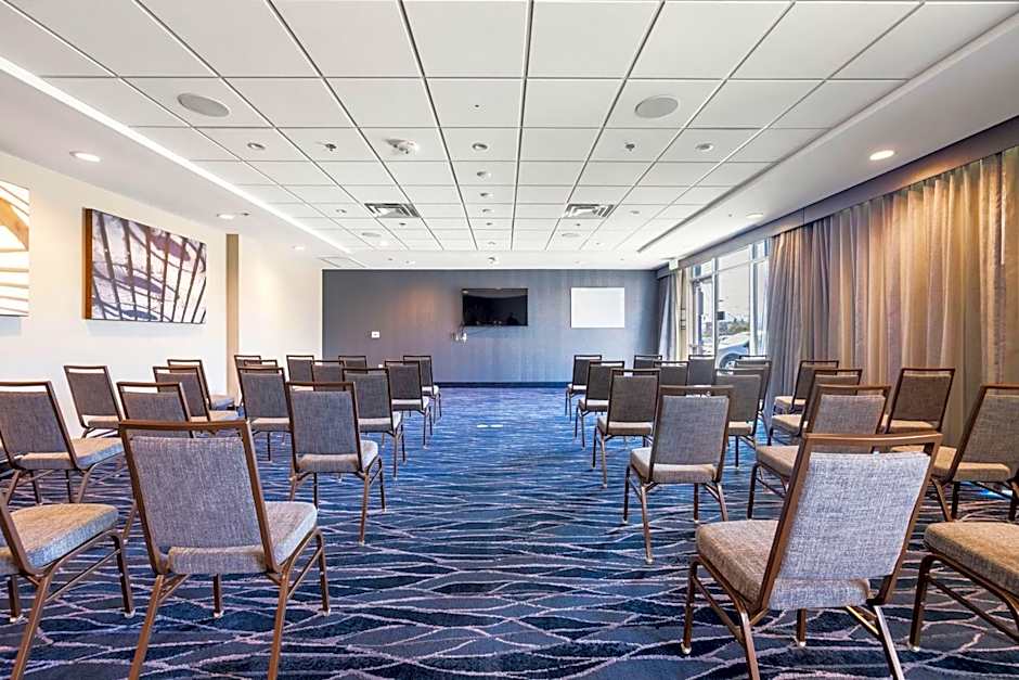 Fairfield by Marriott Inn & Suites San Francisco Airport Oyster Point Area