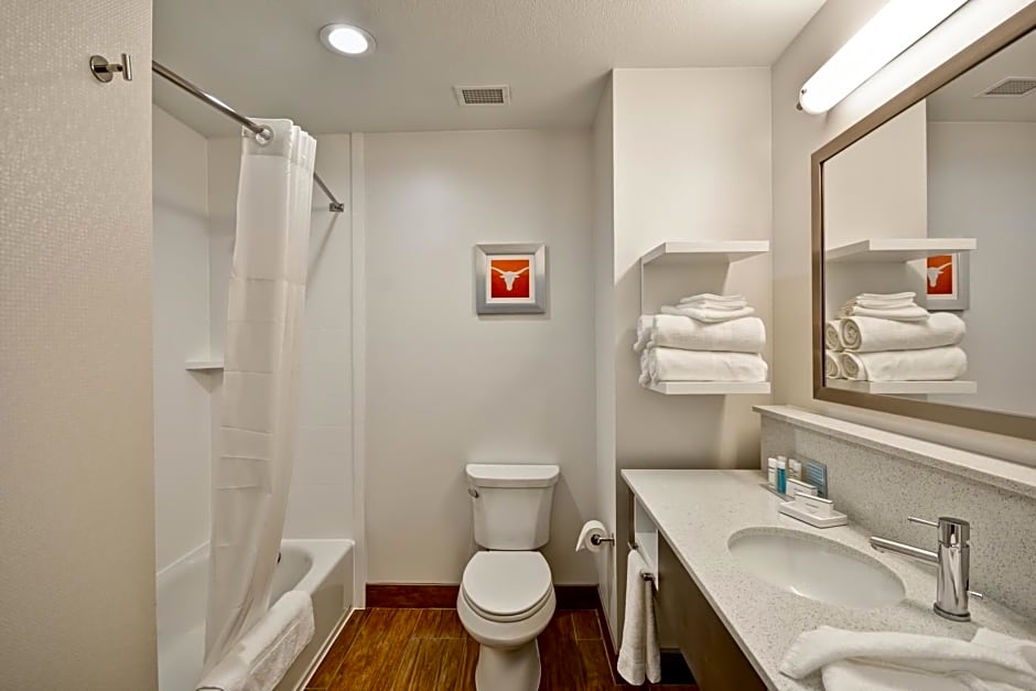 Hampton Inn Kyle