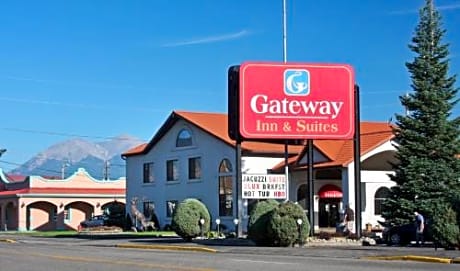 Gateway Inn And Suites