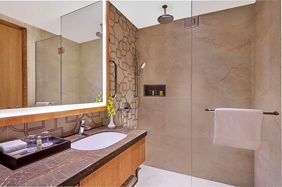 DoubleTree by Hilton Varanasi