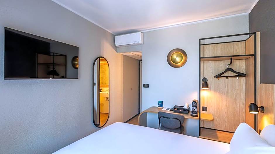 Campanile PRIME - Paris Levallois-Perret
