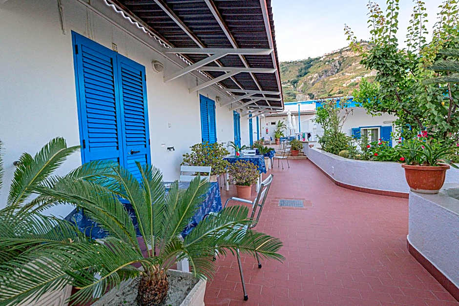 Hotel Casa Adolfo Ischia