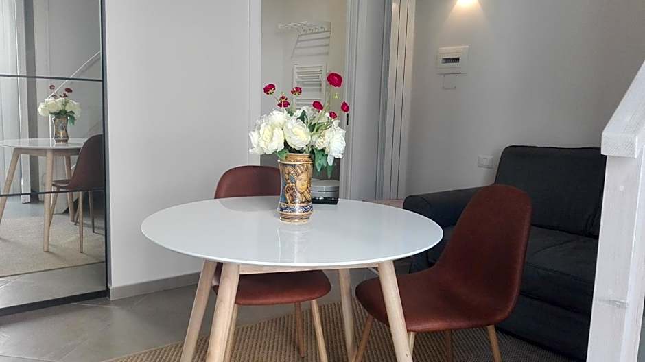 Piano Nobile by Napoliapartments