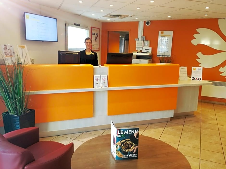 Premiere Classe Paris Ouest - Pont de Suresnes Hotel