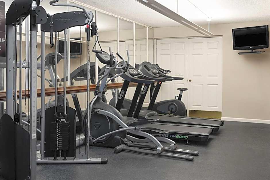 Days Hotel by Wyndham Williamsburg I-64