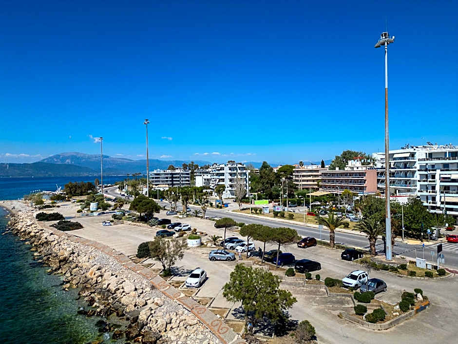 Delfini Hotel Patras