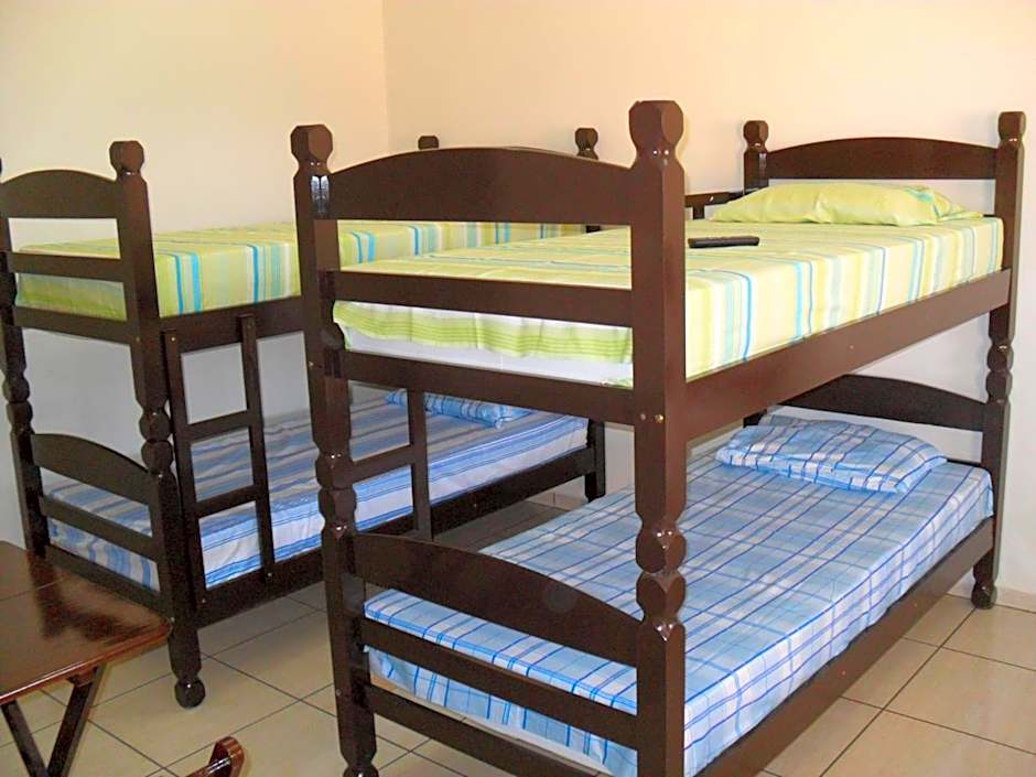 POUSADA RECANTO DO TRABALHADOR