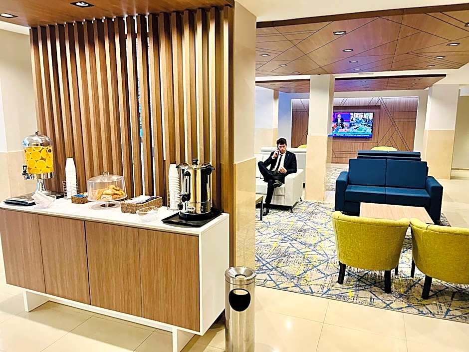 Holiday Inn Express Rosario By IHG