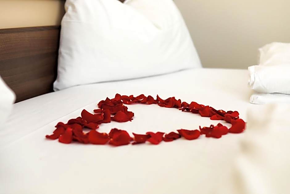 Primus Hotel & Apartments