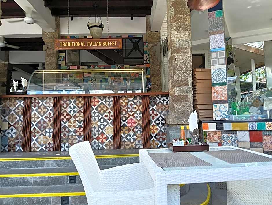 Sari Bunga Hotel - Legian, walking distance to Legian Beach