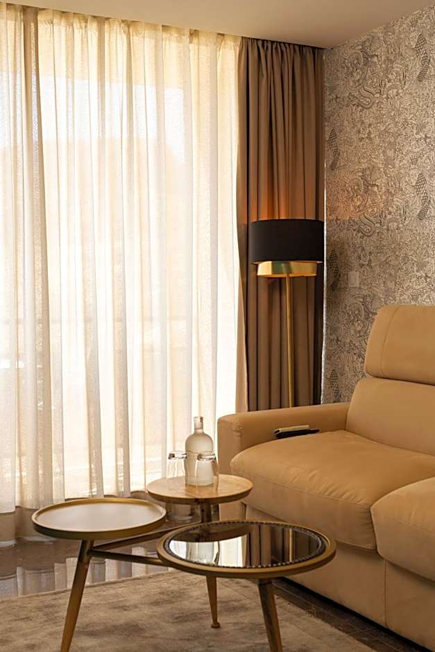 Hotel La Pietra Restaurant & Spa