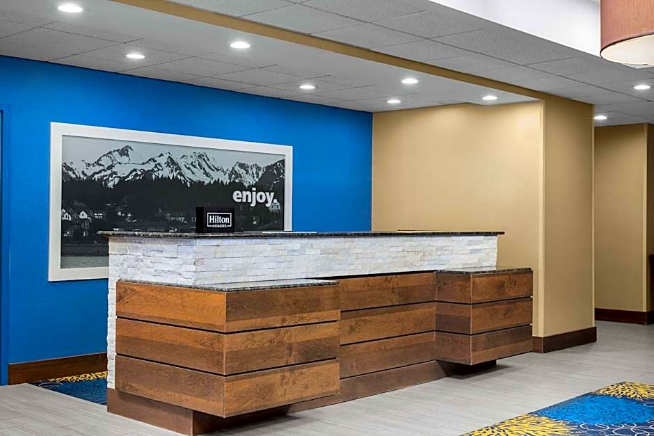 Hampton Inn By Hilton Syracuse Clay