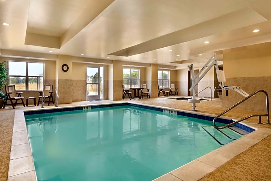 Country Inn & Suites by Radisson, Texarkana, TX