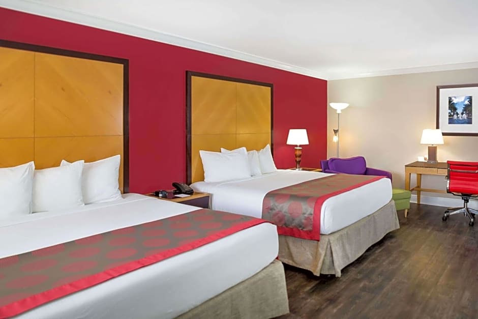 Ramada by Wyndham Miami Springs/Miami International Airport