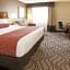 La Quinta Inn & Suites by Wyndham Minneapolis-Minnetonka