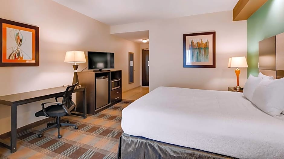 Best Western Plus Atrium Inn & Suites