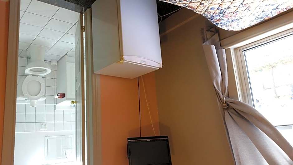 A Voyageur's Guest House