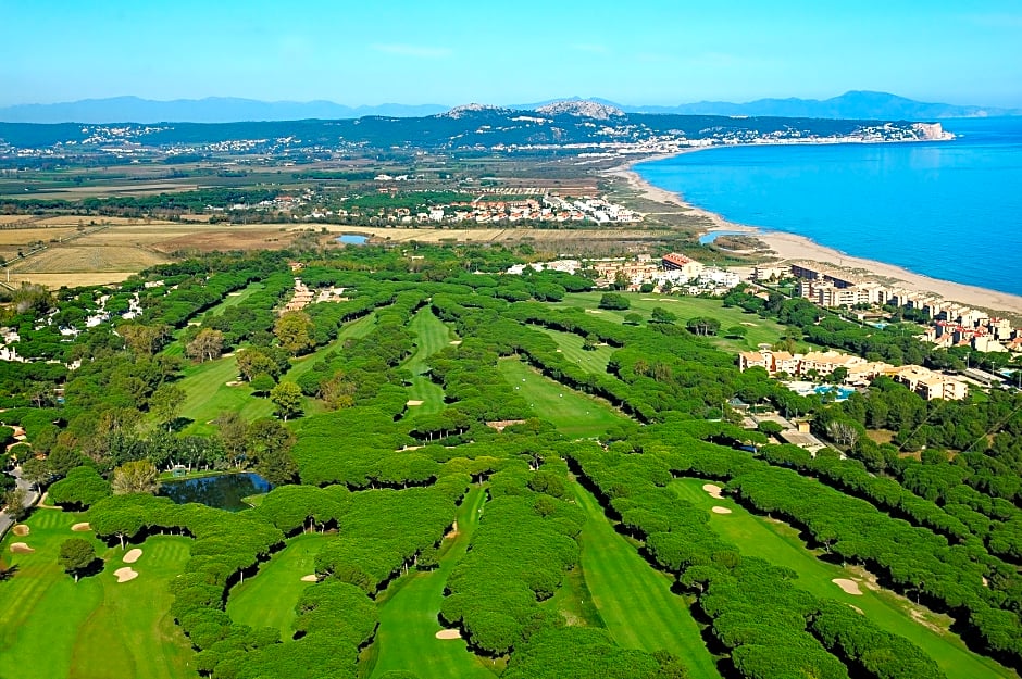 La Costa Golf & Beach Resort