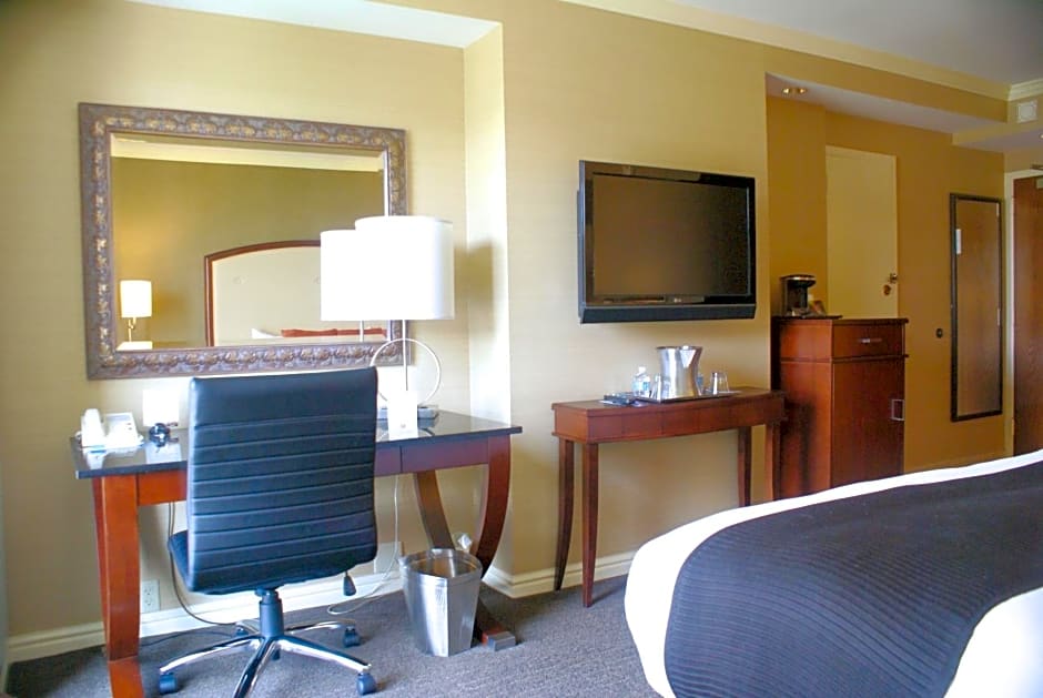 Wyndham Grand Pittsburgh