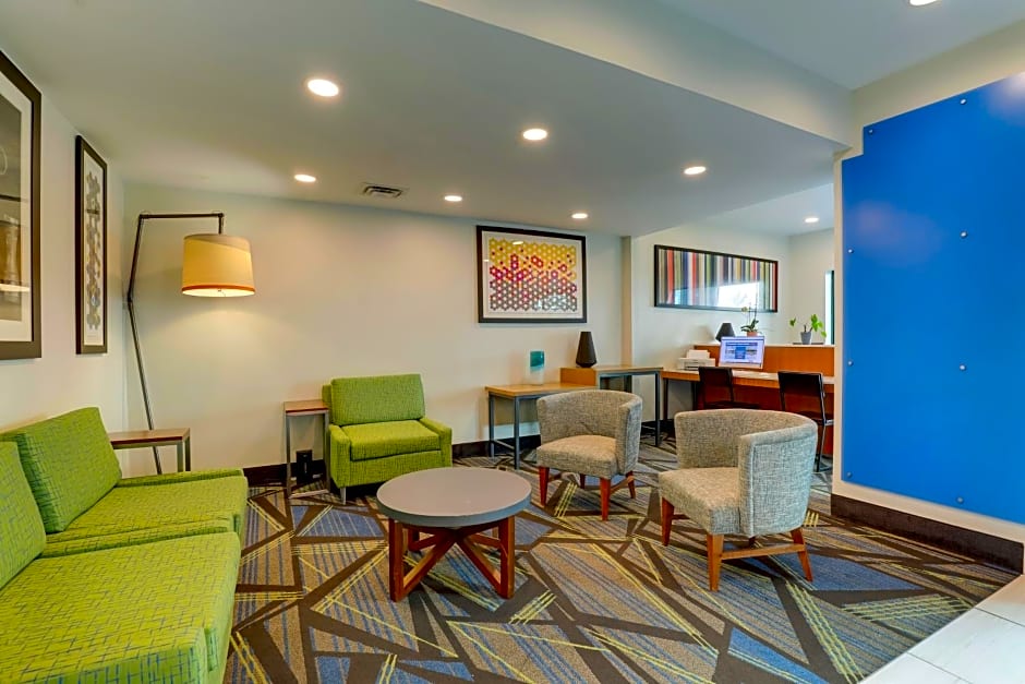 Holiday Inn Express Hotel & Suites Bryan-Montpelier By IHG