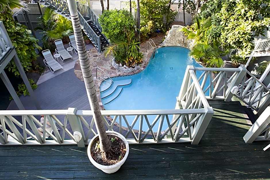 The Cabana Inn